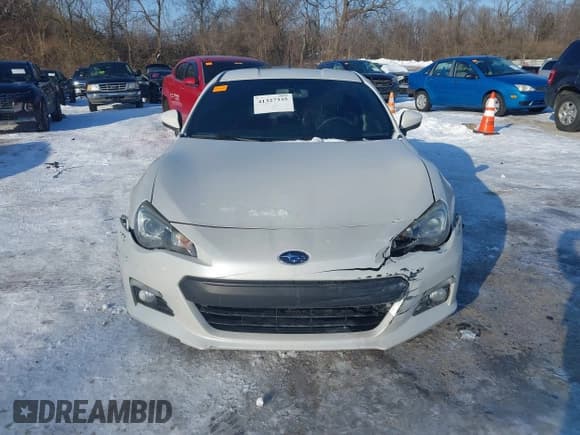 ✅ 2014 Subaru BRZ Limited • VIN: JF1ZCAC15E9601812 • Lot: 41327335. Wystawiony na IAAI z przebiegiem 97 406 mil. Bezpłatny archiwum sprzedaży aukcyjnych z USA i szczegółowy raport historii pojazdu na DreamBid. Zdjęcie 12.