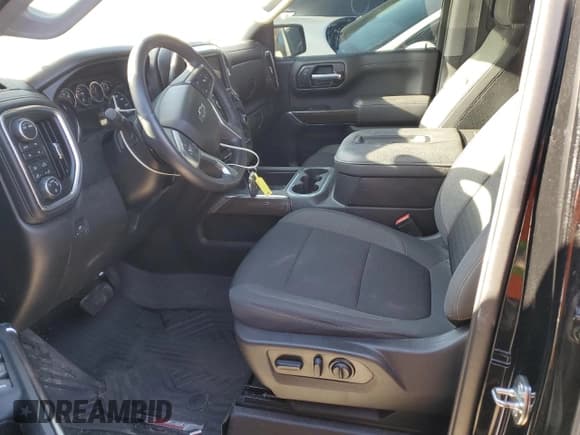 ✅ 2022 Chevrolet Silverado 1500 • VIN: 1GCUYFETXNZ230227 • Лот: 41815925. Опубликован ранее на Copart с пробегом 68 690 миль. Бесплатный доступ к архиву аукционных продаж из США и подробный отчёт об истории автомобиля на DreamBid. Изображение 7.