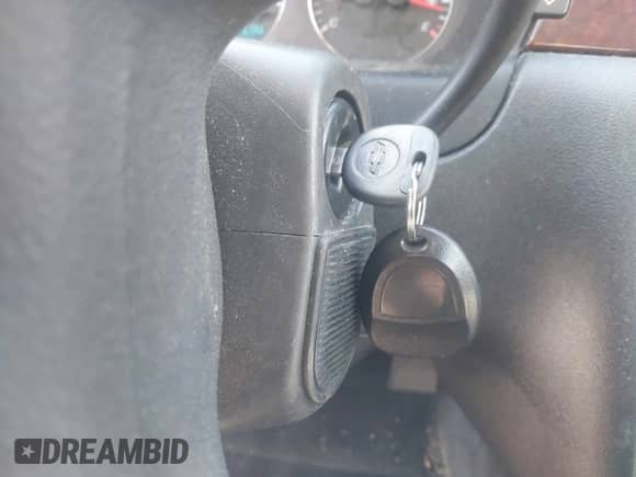 2008 Chevrolet Impala LT z VIN 2G1WT58N989115639, wystawiony jako IAAI lot #43363890 z przebiegiem 190 573 mil mil oraz . Historia ofert i sprzedaży dostępna na DreamBid. Obrazek 11.