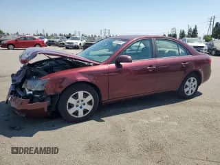 2008 Hyundai Sonata GLS z VIN 5NPET46F28H304588, wystawiony jako Copart lot #68499545 z przebiegiem 105 422 mil mil oraz Szkoda całkowita • Salvage title. Historia ofert i sprzedaży dostępna na DreamBid. Obrazek 1.