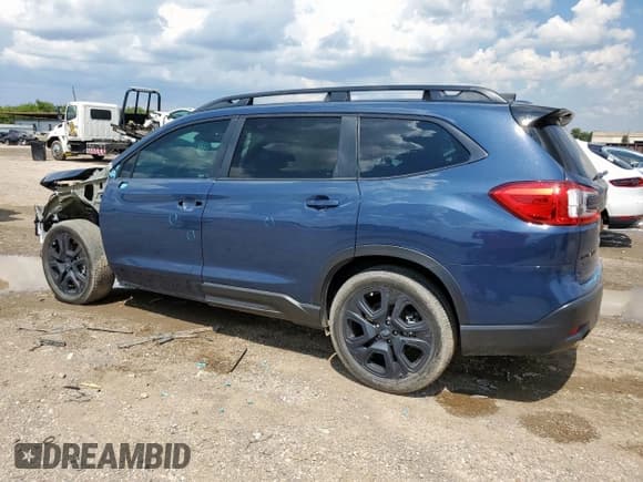 ✅ 2023 Subaru Ascent Onyx Limited • VIN: 4S4WMAKDXP3443118 • Лот: 71249615. Опубликован ранее на Copart с пробегом 47 931 миль. Бесплатный доступ к архиву аукционных продаж из США и подробный отчёт об истории автомобиля на DreamBid. Изображение 2.