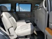 ✅ 2008 Chrysler Aspen Limited • VIN: 1A8HX58218F147415 • Лот: 62481415. Опубликован ранее на Copart с пробегом 217 289 миль. Бесплатный доступ к архиву аукционных продаж из США и подробный отчёт об истории автомобиля на DreamBid. Изображение 11.