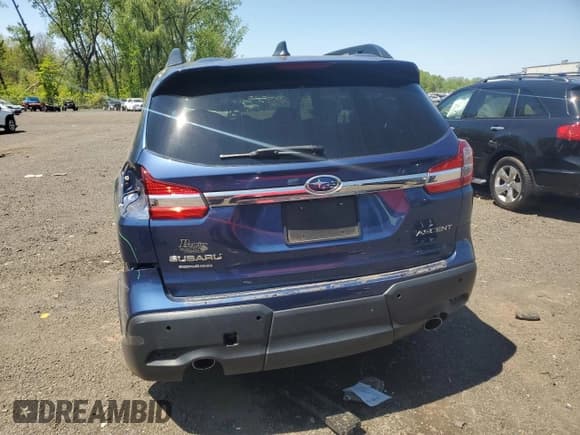 ✅ 2021 Subaru Ascent Premium • VIN: 4S4WMAFD5M3470720 • Lot: 55975325. Listed on Copart with 57,935 mi. Free auction sales archive from the USA and detailed vehicle history report at DreamBid. Image 6.