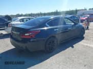 ✅ 2017 Nissan Altima SL • VIN: 1N4AL3AP9HC282650 • Lot: 43568999. Wystawiony na IAAI z przebiegiem 242 889 mil. Bezpłatny archiwum sprzedaży aukcyjnych z USA i szczegółowy raport historii pojazdu na DreamBid. Zdjęcie 4.