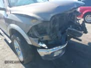 ✅ 2010 Dodge 1500 SLT • VIN: 1D7RB1GT7AS117173 • Lot: 41439759. Wystawiony na IAAI z przebiegiem 255 719 mil. Bezpłatny archiwum sprzedaży aukcyjnych z USA i szczegółowy raport historii pojazdu na DreamBid. Zdjęcie 18.