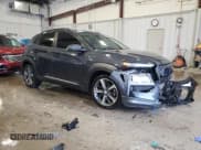 ✅ 2018 Hyundai Kona Limited • VIN: KM8K33A59JU147225 • Лот: 39653824. Опубликован ранее на Copart с пробегом 94 058 миль. Бесплатный доступ к архиву аукционных продаж из США и подробный отчёт об истории автомобиля на DreamBid. Изображение 4.