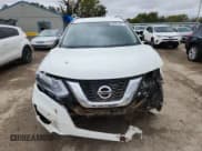 ✅ 2017 Nissan Rogue SV • VIN: 5N1AT2MT7HC823963 • Lot: 90261165. Listed on Copart with 115,015 mi. Free auction sales archive from the USA and detailed vehicle history report at DreamBid. Image 5.