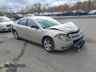 ✅ 2010 Chevrolet Malibu 1LS • VIN: 1G1ZB5EB2AF293884 • Lot: 43537559. Wystawiony na IAAI z przebiegiem 129 431 mil. Bezpłatny archiwum sprzedaży aukcyjnych z USA i szczegółowy raport historii pojazdu na DreamBid. Zdjęcie 1.
