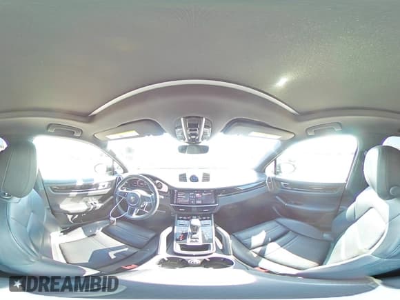 ✅ 2020 Porsche Cayenne S • VIN: WP1AB2AY1LDA27430 • Lot: 45220325. Wystawiony na Copart z przebiegiem 20 008 mil. Bezpłatny archiwum sprzedaży aukcyjnych z USA i szczegółowy raport historii pojazdu na DreamBid. Zdjęcie 16.