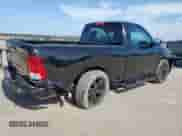 2021 Ram 1500 Express z VIN 3C6JR6AT1MG623495, wystawiony jako Copart lot #65247635 z przebiegiem 38 940 mil mil oraz Szkoda całkowita • Salvage title. Historia ofert i sprzedaży dostępna na DreamBid. Obrazek 3.