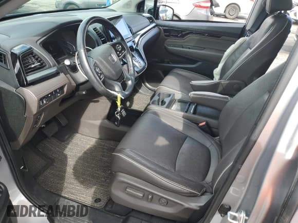 ✅ 2022 Honda Odyssey Elite • VIN: 5FNRL6H99NB024570 • Lot: 92631215. Wystawiony na Copart z przebiegiem 65 127 mil. Bezpłatny archiwum sprzedaży aukcyjnych z USA i szczegółowy raport historii pojazdu na DreamBid. Zdjęcie 7.