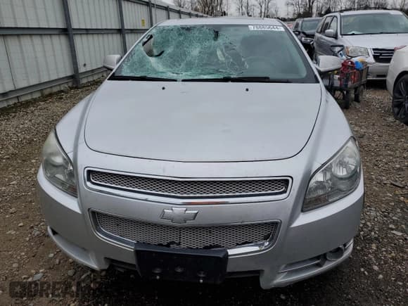 ✅ 2010 Chevrolet Malibu LTZ • VIN: 1G1ZE5E04AF135181 • Lot: 78885644. Listed on Copart with 129,458 mi. Free auction sales archive from the USA and detailed vehicle history report at DreamBid. Image 5.