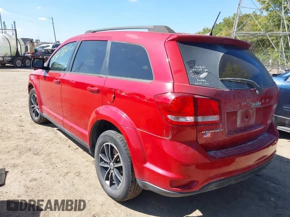 ✅ 2019 Dodge Journey SE • VIN: 3C4PDCBB1KT737717 • Lot: 43321880. Wystawiony na IAAI z przebiegiem 161 616 mil. Bezpłatny archiwum sprzedaży aukcyjnych z USA i szczegółowy raport historii pojazdu na DreamBid. Zdjęcie 3.