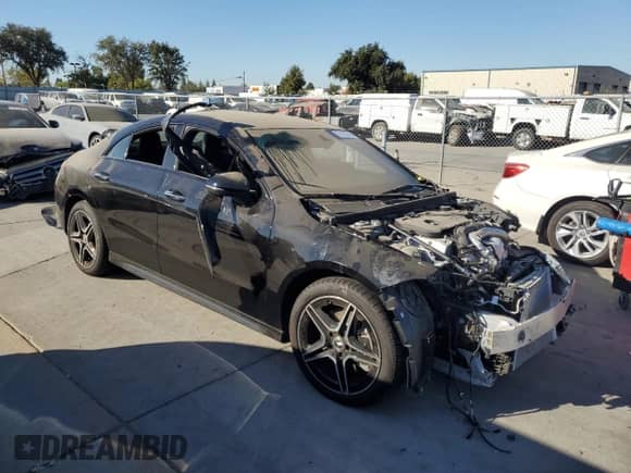 2024 Mercedes-Benz CLA 250 с VIN W1K5J4GB5RN468927, выставлен на аукционе Copart как лот 74131494 с пробегом 5 662 миль миль и Списание • Salvage title. История ставок и продаж доступна на DreamBid. Изображение 4.