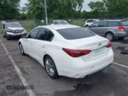 ✅ 2019 Infiniti Q50 Luxe • VIN: JN1EV7AP0KM519656 • Lot: 42604670. Wystawiony na IAAI z przebiegiem 118 126 mil. Bezpłatny archiwum sprzedaży aukcyjnych z USA i szczegółowy raport historii pojazdu na DreamBid. Zdjęcie 3.
