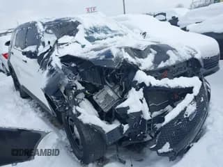 ✅ 2021 Ford Police Interceptor Utility • VIN: 1FM5K8AB5MGC27949 • Lot: 43007152. Wystawiony na IAAI z przebiegiem 37 039 mil. Bezpłatny archiwum sprzedaży aukcyjnych z USA i szczegółowy raport historii pojazdu na DreamBid. Zdjęcie 1.