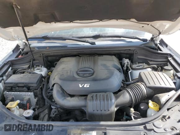 ✅ 2015 Jeep Grand Cherokee Limited • VIN: 1C4RJEBG5FC901108 • Lot: 68196695. Listed on Copart with 187,803 mi. Free auction sales archive from the USA and detailed vehicle history report at DreamBid. Image 12.