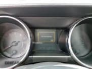 ✅ 2017 Ford Mustang EcoBoost • VIN: 1FA6P8TH1H5290971 • Lot: 57888935. Wystawiony na Copart z przebiegiem 154 940 mil. Bezpłatny archiwum sprzedaży aukcyjnych z USA i szczegółowy raport historii pojazdu na DreamBid. Zdjęcie 9.