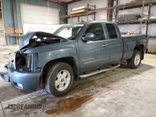 ✅ 2010 Chevrolet Silverado 1500 LTZ • VIN: 1GCSKTE35AZ164557 • Lot: 50961655. Listed on Copart with 211,213 mi. Free auction sales archive from the USA and detailed vehicle history report at DreamBid. Image 1.