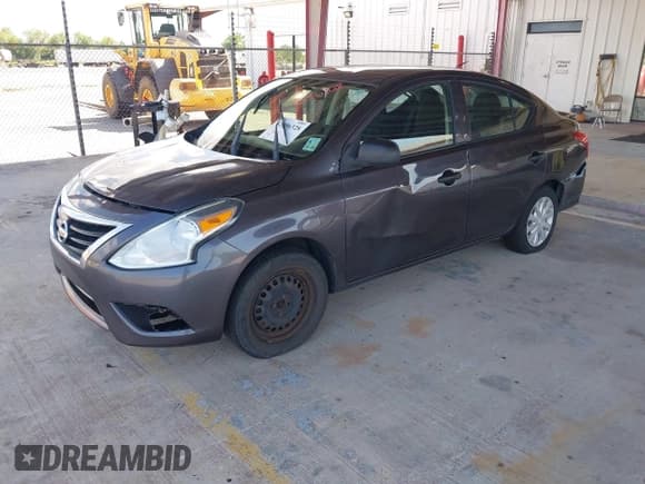 ✅ 2015 Nissan Versa S Plus • VIN: 3N1CN7AP0FL809886 • Lot: 42896328. Listed on IAAI with 167,917 mi. Free auction sales archive from the USA and detailed vehicle history report at DreamBid. Image 2.