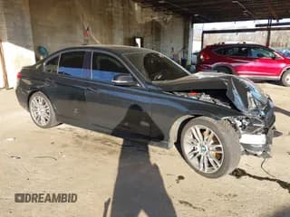 ✅ 2017 BMW 3 Series 340i xDrive • VIN: WBA8B7C36HA189994 • Lot: 41090133. Wystawiony na IAAI z przebiegiem 107 374 mil. Bezpłatny archiwum sprzedaży aukcyjnych z USA i szczegółowy raport historii pojazdu na DreamBid. Zdjęcie 1.