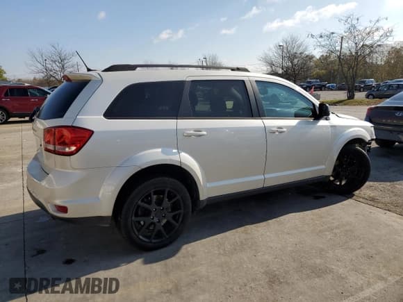 ✅ 2017 Dodge Journey SXT • VIN: 3C4PDCBB5HT563837 • Лот: 90735415. Опубликован ранее на Copart с пробегом 131 783 миль. Бесплатный доступ к архиву аукционных продаж из США и подробный отчёт об истории автомобиля на DreamBid. Изображение 3.