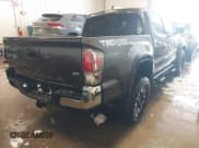 ✅ 2022 Toyota Tacoma SR • VIN: 3TMCZ5AN7NM533090 • Lot: 43813384. Listed on IAAI with 30,624 mi. Free auction sales archive from the USA and detailed vehicle history report at DreamBid. Image 4.