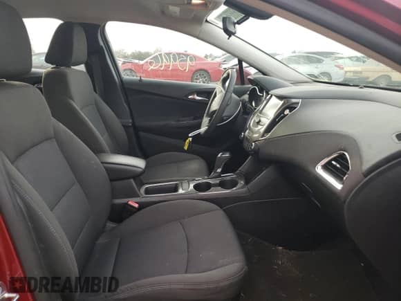 ✅ 2017 Chevrolet Cruze LT • VIN: 1G1BE5SMXH7208941 • Lot: 66626752. Wystawiony na Copart z przebiegiem 95 996 mil mil. Skorzystaj z bezpłatnego archiwum sprzedaży aukcyjnych z USA i zobacz szczegółowy raport historii pojazdu na DreamBid. Zdjęcie 5.