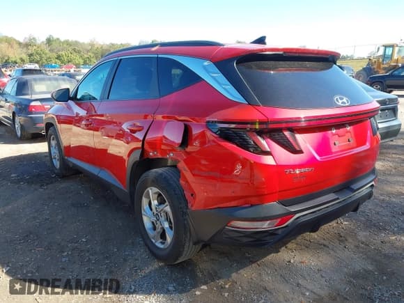 ✅ 2022 Hyundai Tucson SEL • VIN: 5NMJB3AE8NH038111 • Lot: 43515920. Listed on IAAI with 37,706 mi. Free auction sales archive from the USA and detailed vehicle history report at DreamBid. Image 3.