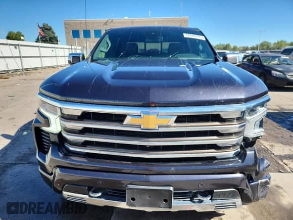 2022 Chevrolet Silverado 1500 High Country z VIN 2GCUDJED6N1502692, wystawiony jako Copart lot #82080795 z przebiegiem 14 472 mil mil oraz Szkoda całkowita • Salvage title. Historia ofert i sprzedaży dostępna na DreamBid. Obrazek 5.