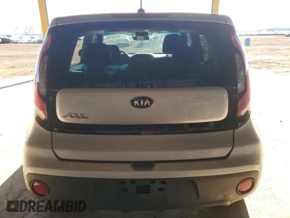 ✅ 2017 Kia Soul • VIN: KNDJN2A29H7482603 • Lot: 49154105. Listed on Copart with 185,512 mi. Free auction sales archive from the USA and detailed vehicle history report at DreamBid. Image 6.