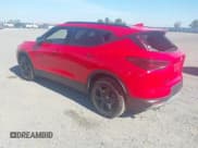 ✅ 2024 Chevrolet Blazer LT • VIN: 3GNKBDR48RS195424 • Lot: 43611176. Wystawiony na IAAI z przebiegiem 18 961 mil. Bezpłatny archiwum sprzedaży aukcyjnych z USA i szczegółowy raport historii pojazdu na DreamBid. Zdjęcie 3.