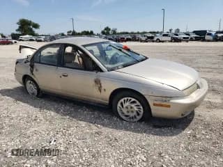 ✅ 1998 Saturn SL • VIN: 1G8ZK5271WZ265579 • Лот: 68153934. Опубликован ранее на Copart с пробегом Не указан. Бесплатный доступ к архиву аукционных продаж из США и подробный отчёт об истории автомобиля на DreamBid. Изображение 4.