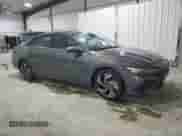 2025 Hyundai Elantra SEL Convenience z VIN KMHLS4DGXSU998929, wystawiony jako Copart lot #89807195 z przebiegiem 20 597 mil mil oraz Nie do naprawy • Non repairable. Historia ofert i sprzedaży dostępna na DreamBid. Obrazek 4.