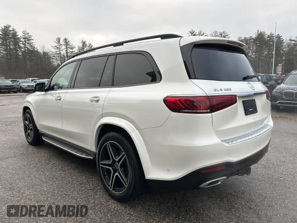 ✅ 2022 Mercedes-Benz GLS 450 • VIN: 4JGFF5KE5NA765149 • Lot: 43812806. Wystawiony na IAAI z przebiegiem 87 370 mil. Bezpłatny archiwum sprzedaży aukcyjnych z USA i szczegółowy raport historii pojazdu na DreamBid. Zdjęcie 3.
