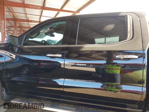 ✅ 2024 Chevrolet Silverado 1500 LTZ • VIN: 3GCUDGED8RG213989 • Лот: 41552058. Опубликован ранее на IAAI с пробегом 7 317 миль. Бесплатный доступ к архиву аукционных продаж из США и подробный отчёт об истории автомобиля на DreamBid. Изображение 14.