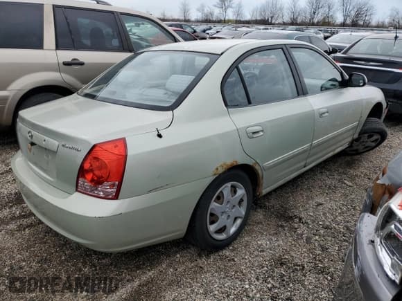 ✅ 2004 Hyundai Elantra GLS • VIN: KMHDN46D94U725028 • Lot: 52149425. Wystawiony na Copart z przebiegiem 117 495 mil. Bezpłatny archiwum sprzedaży aukcyjnych z USA i szczegółowy raport historii pojazdu na DreamBid. Zdjęcie 3.