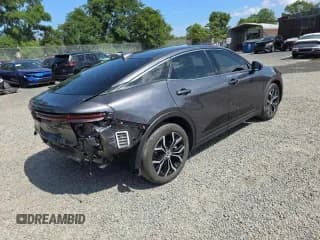 ✅ 2023 Toyota Crown XLE • VIN: JTDAAAAF8P3010262 • Lot: 86475745. Listed on Copart with 6,061 mi. Free auction sales archive from the USA and detailed vehicle history report at DreamBid. Image 4.