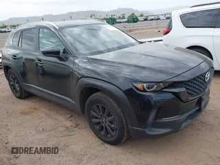 ✅ 2024 Mazda CX-50 S Preferred • VIN: 7MMVABBM1RN183505 • Lot: 43253419. Wystawiony na IAAI z przebiegiem 43 039 mil. Bezpłatny archiwum sprzedaży aukcyjnych z USA i szczegółowy raport historii pojazdu na DreamBid. Zdjęcie 1.