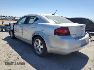 ✅ 2011 Dodge Avenger Lux • VIN: 1B3BD2FG4BN567980 • Лот: 62780044. Опубликован ранее на Copart с пробегом 109 863 миль. Бесплатный доступ к архиву аукционных продаж из США и подробный отчёт об истории автомобиля на DreamBid. Изображение 2.