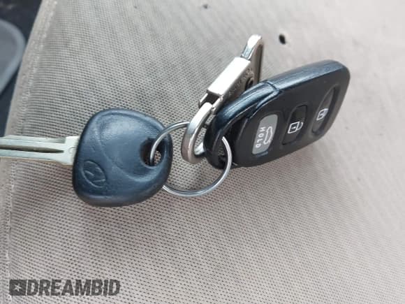 ✅ 2013 Hyundai Elantra GLS • VIN: 5NPDH4AE9DH396868 • Lot: 43904199. Listed on IAAI with 245,494 mi. Free auction sales archive from the USA and detailed vehicle history report at DreamBid. Image 11.