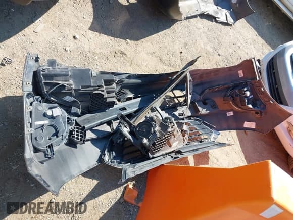 ✅ 2018 Chevrolet Equinox LT • VIN: 3GNAXJEV7JS600543 • Лот: 43188756. Опубликован ранее на IAAI с пробегом 201 062 миль. Бесплатный доступ к архиву аукционных продаж из США и подробный отчёт об истории автомобиля на DreamBid. Изображение 12.