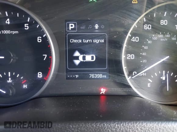 ✅ 2018 Hyundai Elantra SEL • VIN: 5NPD84LF0JH287717 • Лот: 43322828. Опубликован ранее на IAAI с пробегом 76 398 миль. Бесплатный доступ к архиву аукционных продаж из США и подробный отчёт об истории автомобиля на DreamBid. Изображение 16.