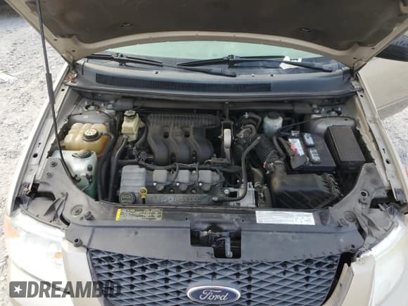 ✅ 2005 Ford Freestyle SE • VIN: 1FMZK01125GA72028 • Lot: 80939055. Listed on Copart with 132,570 mi. Free auction sales archive from the USA and detailed vehicle history report at DreamBid. Image 12.