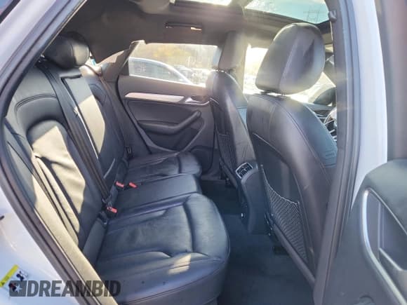 ✅ 2017 Audi Q3 Premium Plus • VIN: WA1JCCFS3HR010299 • Lot: 91350385. Wystawiony na Copart z przebiegiem 109 661 mil. Bezpłatny archiwum sprzedaży aukcyjnych z USA i szczegółowy raport historii pojazdu na DreamBid. Zdjęcie 11.