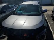 ✅ 2024 Kia Niro Wind • VIN: KNDCR3L1XR5110661 • Lot: 86876785. Wystawiony na Copart z przebiegiem 54 586 mil. Bezpłatny archiwum sprzedaży aukcyjnych z USA i szczegółowy raport historii pojazdu na DreamBid. Zdjęcie 11.