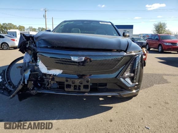 ✅ 2025 Cadillac LYRIQ • VIN: 1GYKPYRL8SZ317680 • Lot: 89501425. Wystawiony na Copart z przebiegiem 2 066 mil. Bezpłatny archiwum sprzedaży aukcyjnych z USA i szczegółowy raport historii pojazdu na DreamBid. Zdjęcie 5.