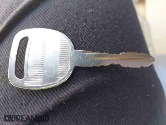 ✅ 2006 Chevrolet Equinox LT • VIN: 2CNDL63F866202799 • Лот: 41844227. Опубликован ранее на IAAI с пробегом 207 755 миль. Бесплатный доступ к архиву аукционных продаж из США и подробный отчёт об истории автомобиля на DreamBid. Изображение 11.