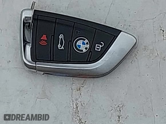 ✅ 2015 BMW X6 xDrive50i • VIN: 5UXKU6C51F0F93921 • Lot: 43049964. Listed on IAAI with 145,578 mi. Free auction sales archive from the USA and detailed vehicle history report at DreamBid. Image 11.