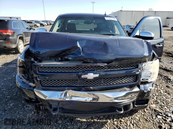 ✅ 2008 Chevrolet Silverado 1500 1LT • VIN: 2GCEC13J281216097 • Лот: 77503164. Опубликован ранее на Copart с пробегом 136 381 миль. Бесплатный доступ к архиву аукционных продаж из США и подробный отчёт об истории автомобиля на DreamBid. Изображение 12.